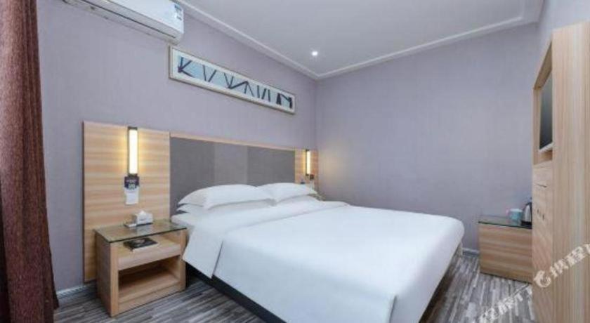 Comfort International Automobile Tongji 2*