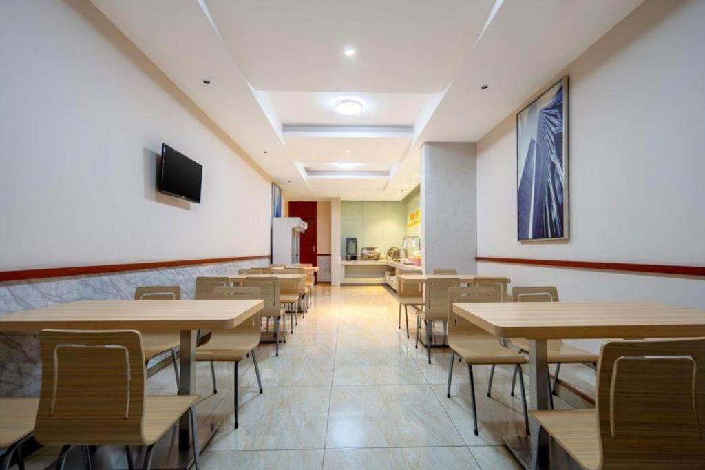 Hotel Comfort International Automobile Tongji Shanghai