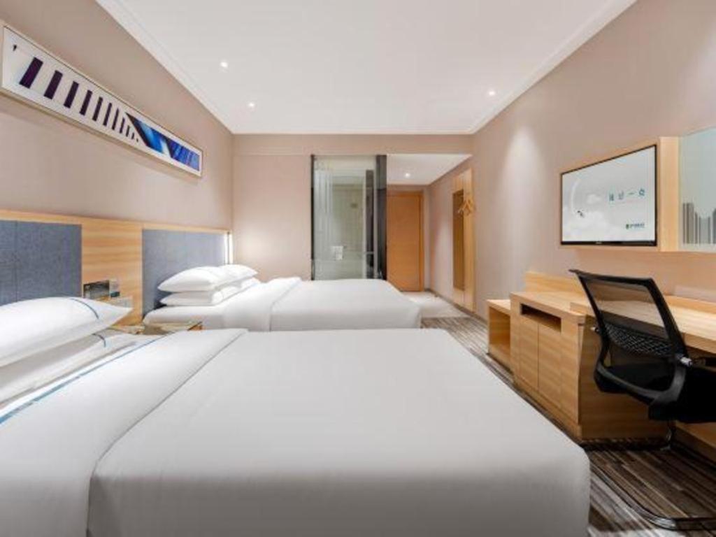 Comfort International Automobile Tongji 2*