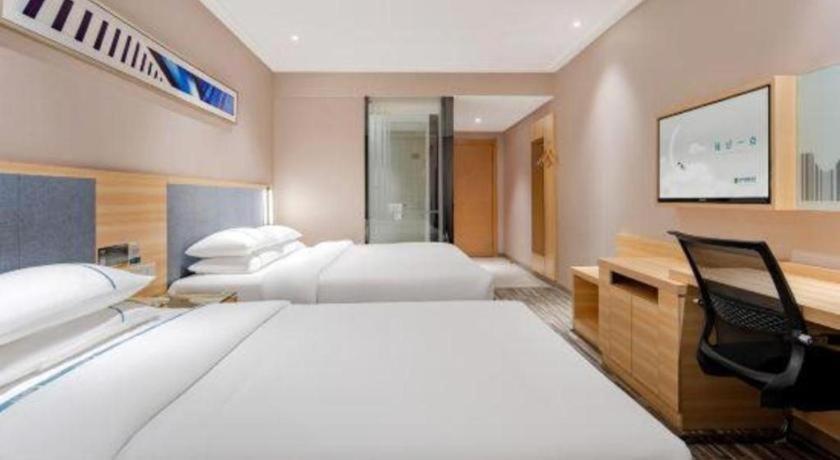 Comfort International Automobile Tongji Hotel 2*